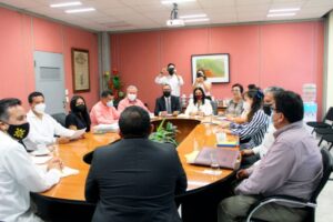Se reúnen titulares de los poderes Legislativo y Ejecutivo de Veracruz.