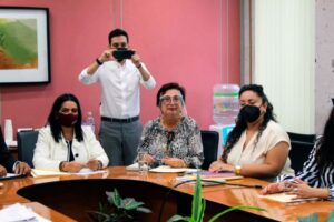 Se reúnen titulares de los poderes Legislativo y Ejecutivo de Veracruz.
